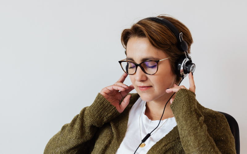 How to Train Your Ear for Rock Music Theory Efficiently and Effectively
