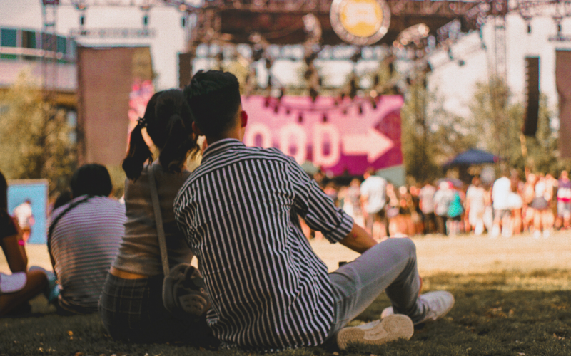 Is a Music Festival a Good First Date Exploring the Pros and Cons